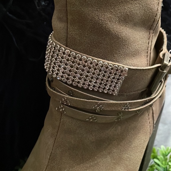 Union bay boots size 8.5 - Picture 3 of 4